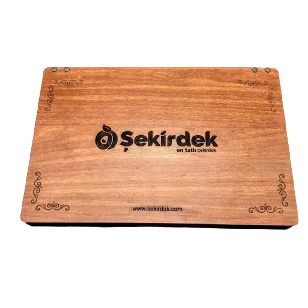 Kışla Hediyelik Kayısı Ahşap Kutu 3200 Gr